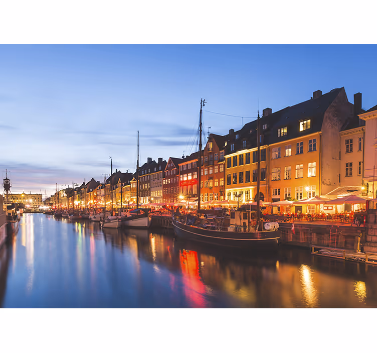 Bedroom blind colorful copenhagen evening houses - TenStickers