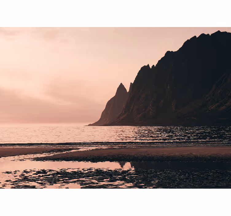 Bedroom blind fjord geiranger sunrise design - TenStickers