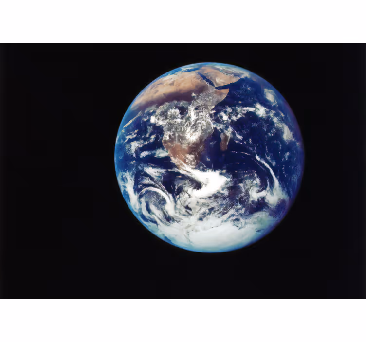 Bedroom blind earth from outer space view - TenStickers