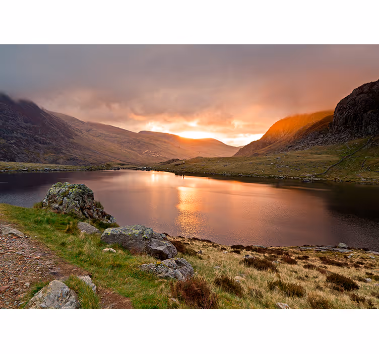 Serene Lakeside Scenery landscape wall mural - TenStickers