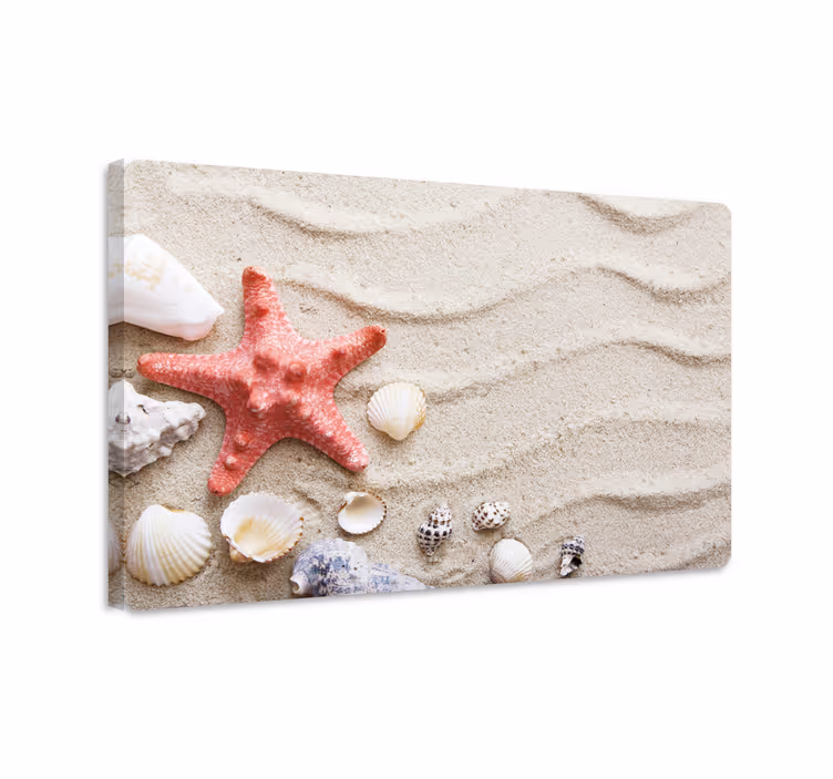 Fish canvas with starfish and shells on sand - TenStickers
