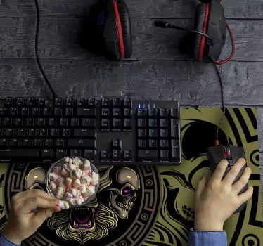 Lion and Skull gaming vinyl XXL mouse pad - TenStickers