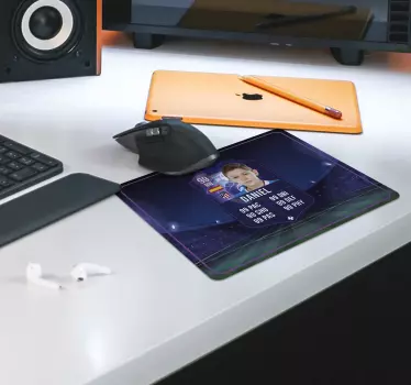 Soccer player card gaming mouse pad - TenStickers