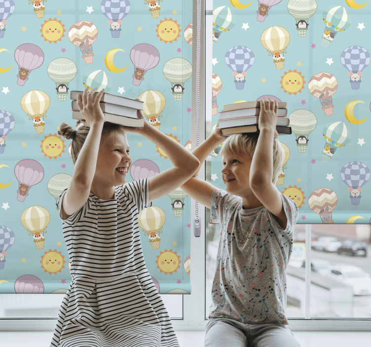 Hot air balloons and suns blind kids - TenStickers