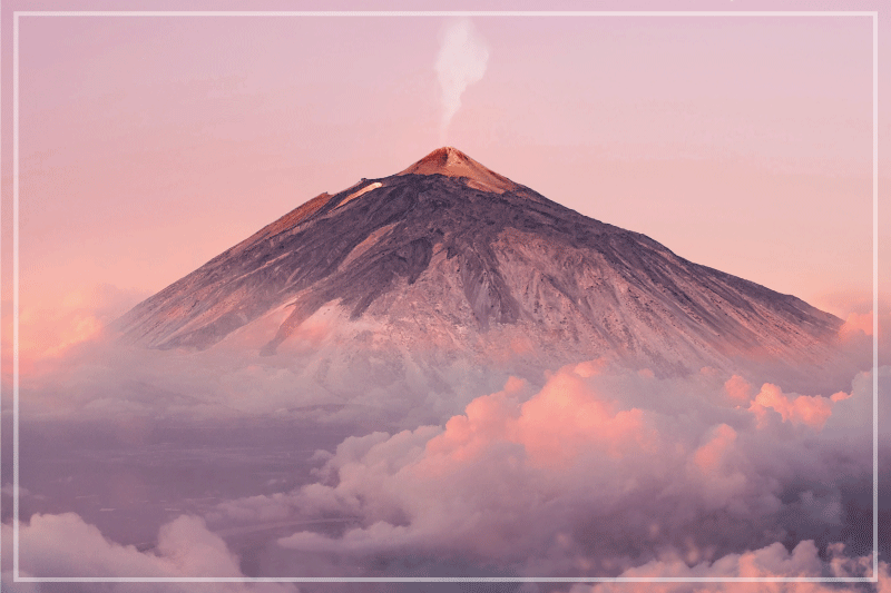 Modern placemats volcanic mountain view - TenStickers