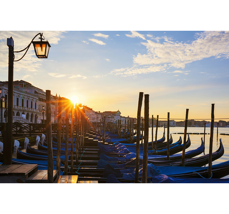 Wall mural city venetian sunset view - TenStickers