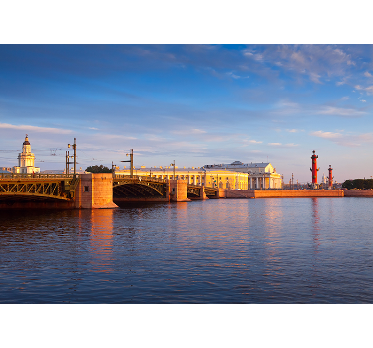 Wall mural city st. petersburg bridge at sunset - TenStickers