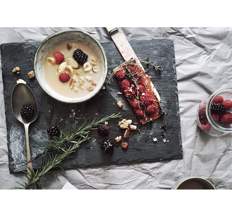 Flowers wall mural fresh berry delight - TenStickers