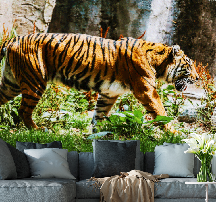 Wall mural animals majestic tiger walking - TenStickers