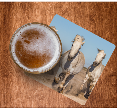 Modern coasters galloping white horses - TenStickers