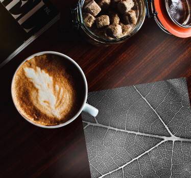 Texture coaster with detailed leaf design - TenStickers