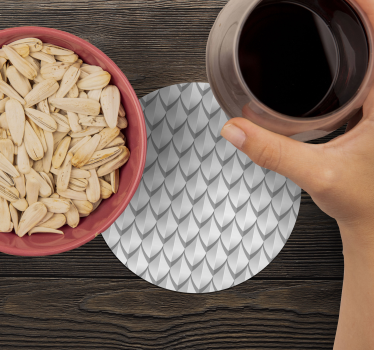 Texture coaster with elegant scaled design - TenStickers