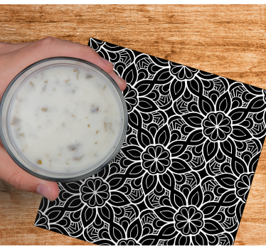 Texture coaster with intricate floral design - TenStickers