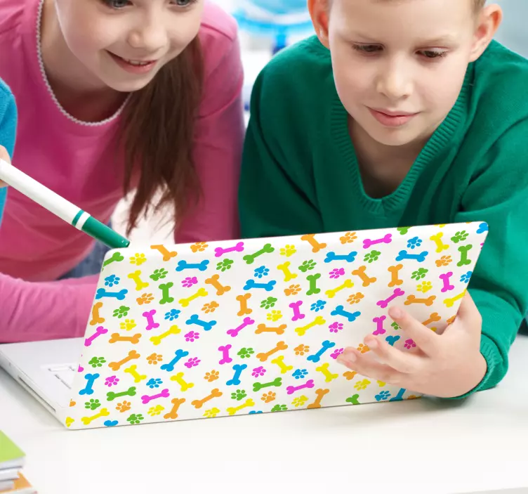 Colorful Paw Print Pattern laptop skin - TenStickers