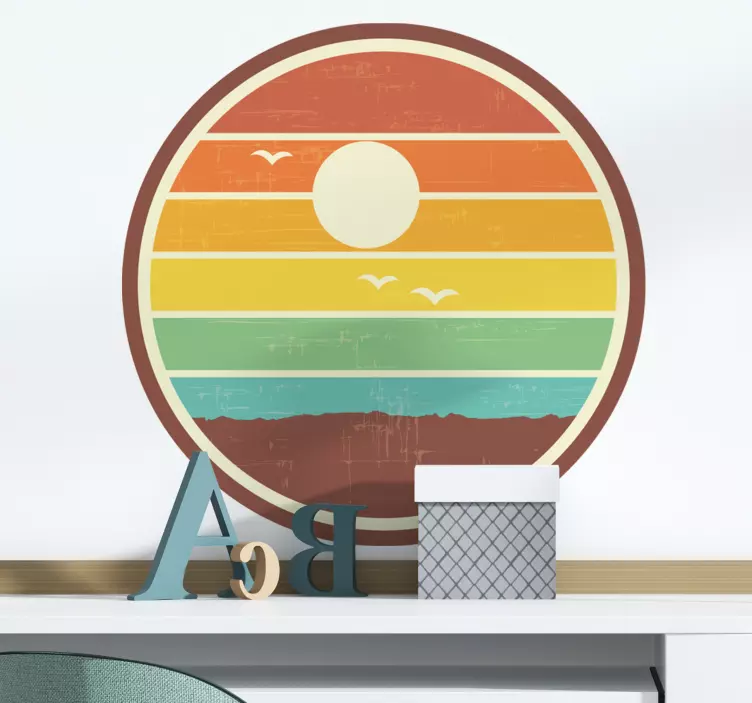 Here comes the sun 70's design vintage decal - TenStickers