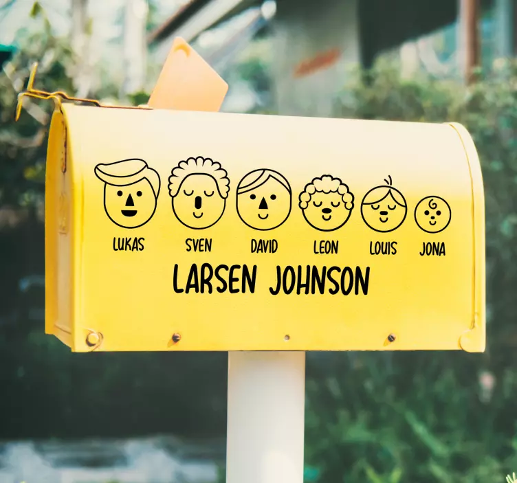 mailbox with two last name personalised sticker - TenStickers