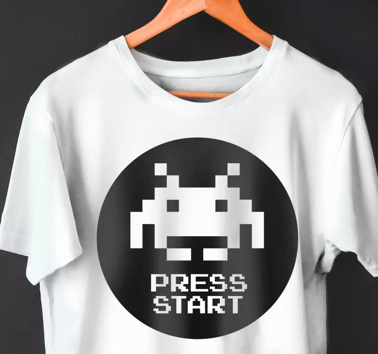 Pixel press start t-shirt - TenStickers