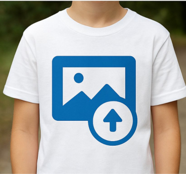 Kids t-shirt with personalized design - TenStickers