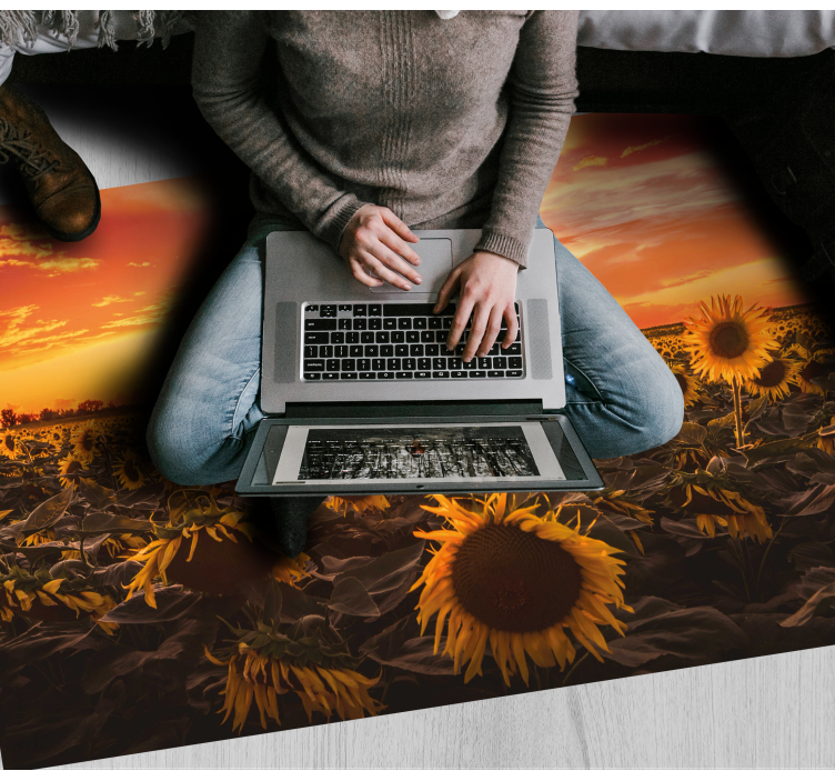 Sunflower Sunset Scene floral vinyl carpet - TenStickers