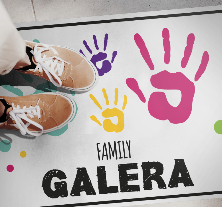 Handprints with family name entrance hall vinyl carpet - TenStickers