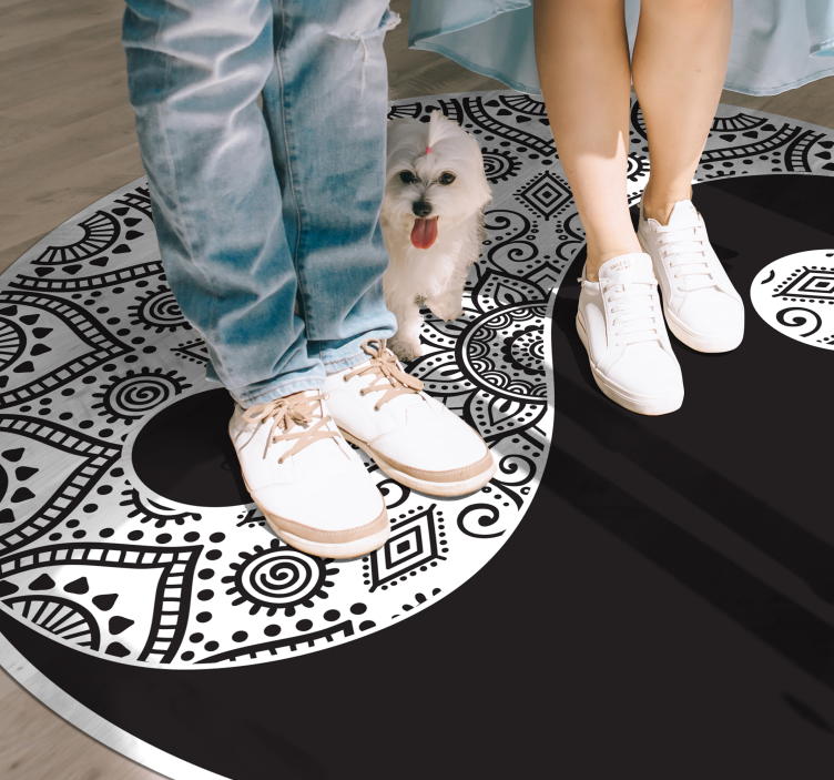 Yin Yang Symmetry mandala vinyl carpet - TenStickers