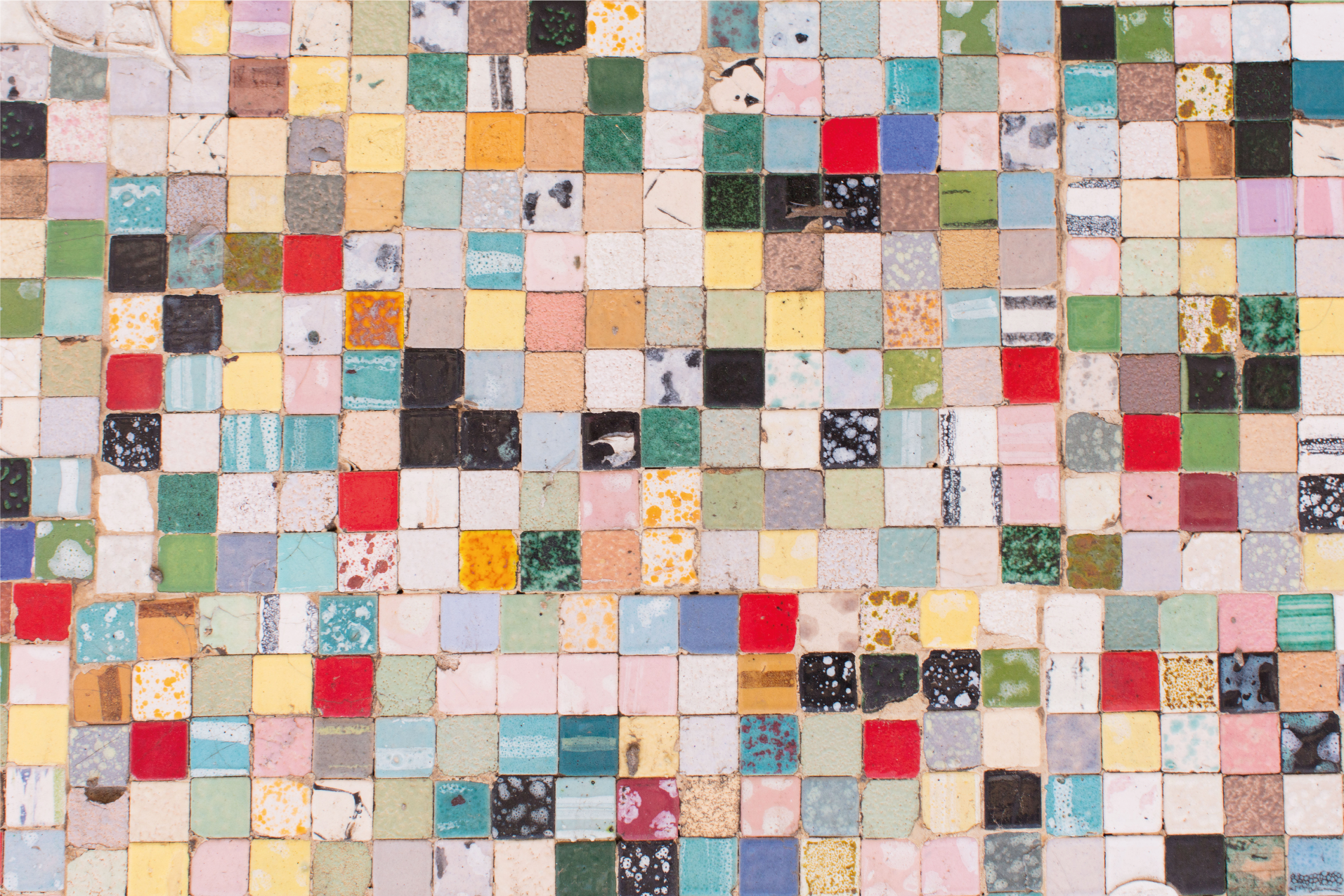 Old Colorful Tiles bathroom vinyl carpet - TenStickers